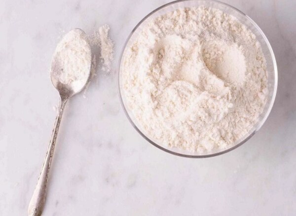 Підкажіть 50, 100, 150, 200 грам борошна – це скільки столових ложок?