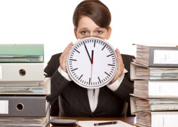 Яка кількість тижнів, днів, годин, хвилин і секунд у році?